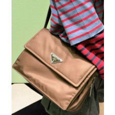 PRADA 프라다 리나일론 라지 메신져백 1BD256
