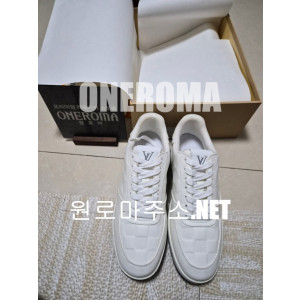 권*호 고객님 루이비통 리볼리 스니커즈