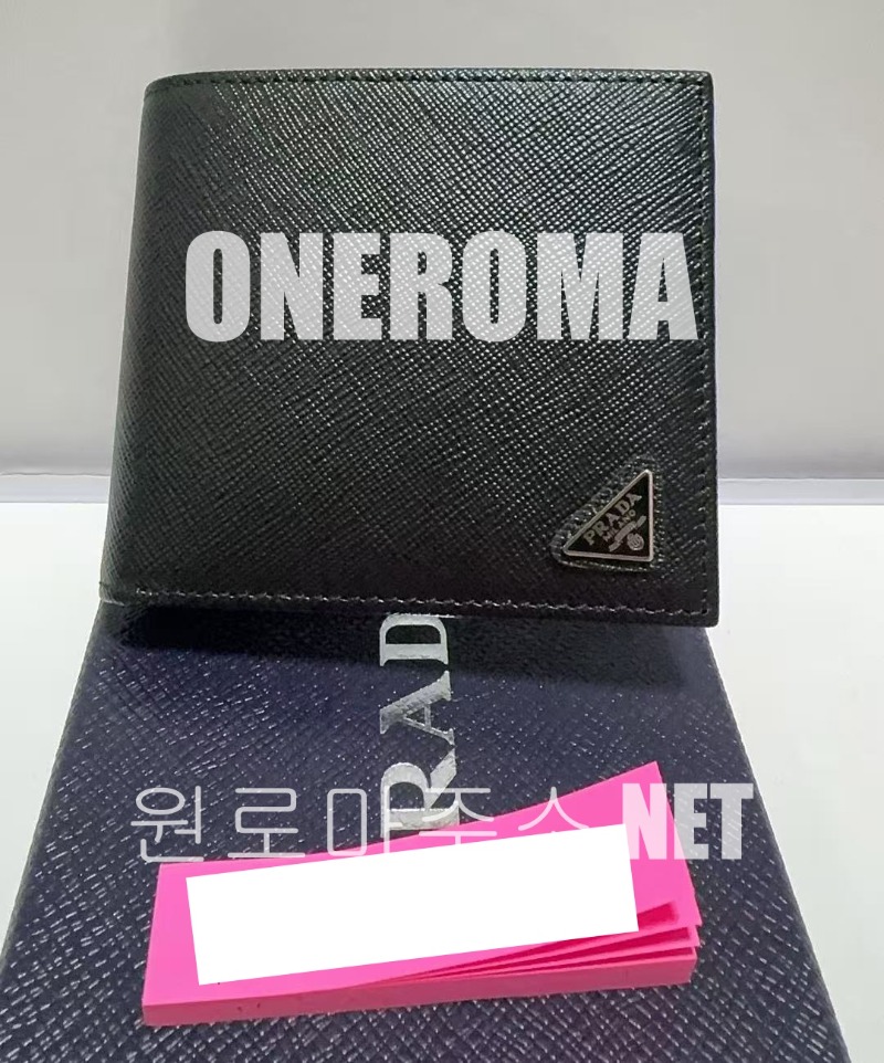 김*현 고객님 프라다 사피아노 반지갑
