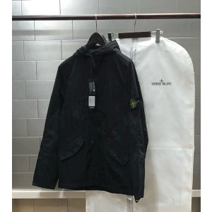 STONE ISLAND 스톤아일랜드 고스트 후드 바람막이
