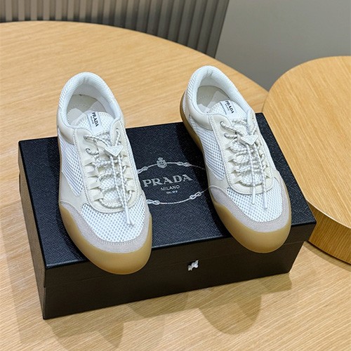 PRADA 프라다 남성용 스니커즈 P47836 2COLOR
