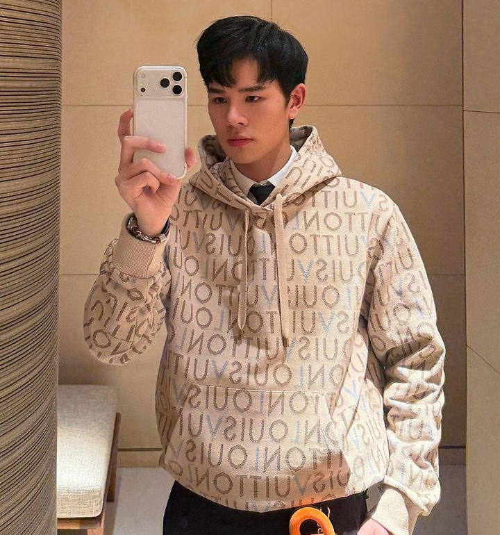 LOUIS VUITTON 루이비통 64242 인타르시아 자카드 니트 후드
