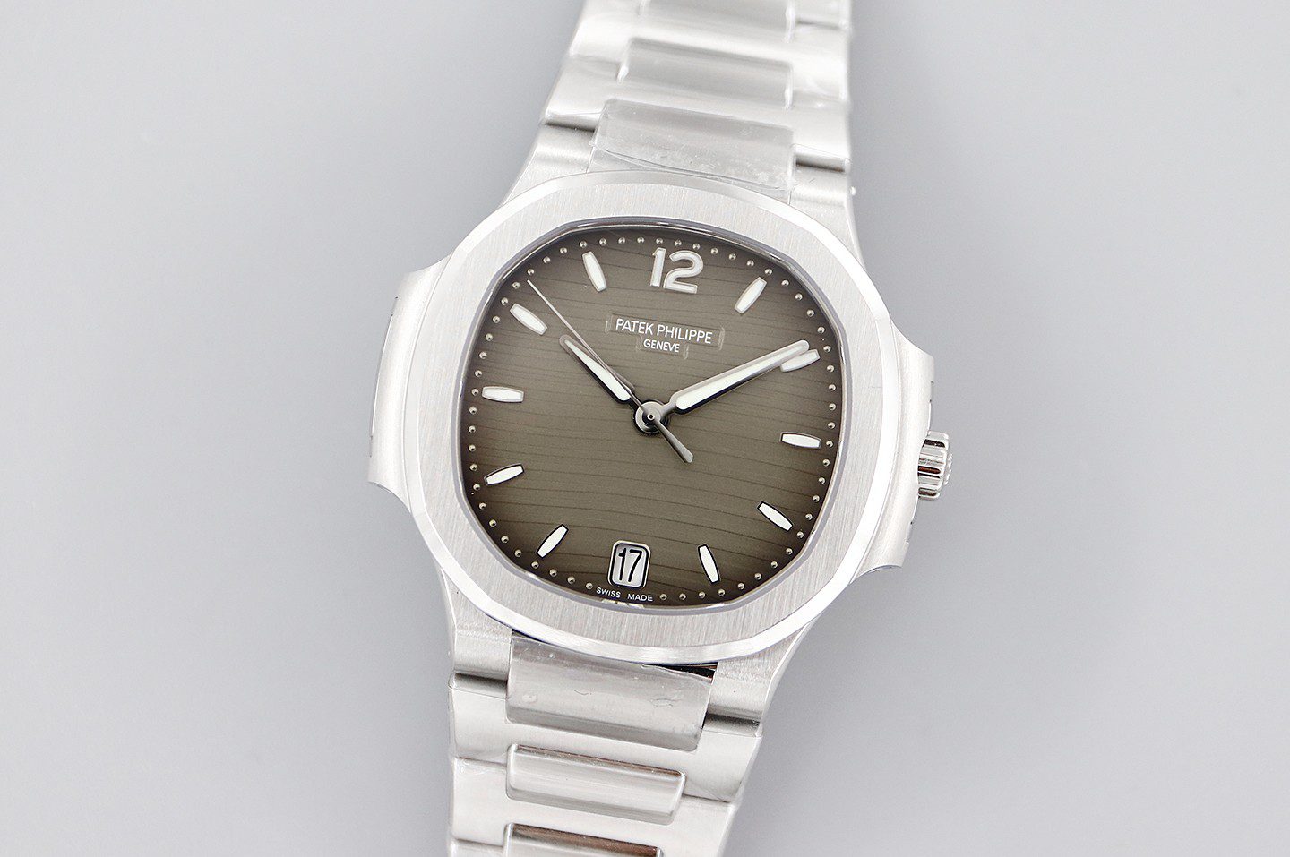 PATEK PHILIPPE 파텍필립 노틸러스 브라운 다이얼 SS 브레이슬릿 35mm 7118